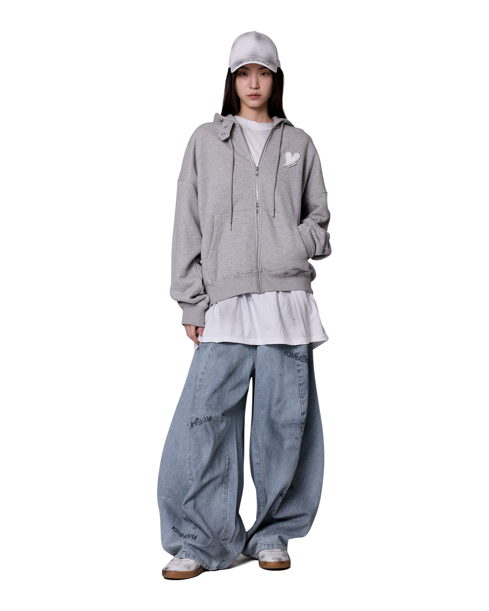 Spray Dyed Balloon Fit Jeans (Sky Blue/Charcoal)