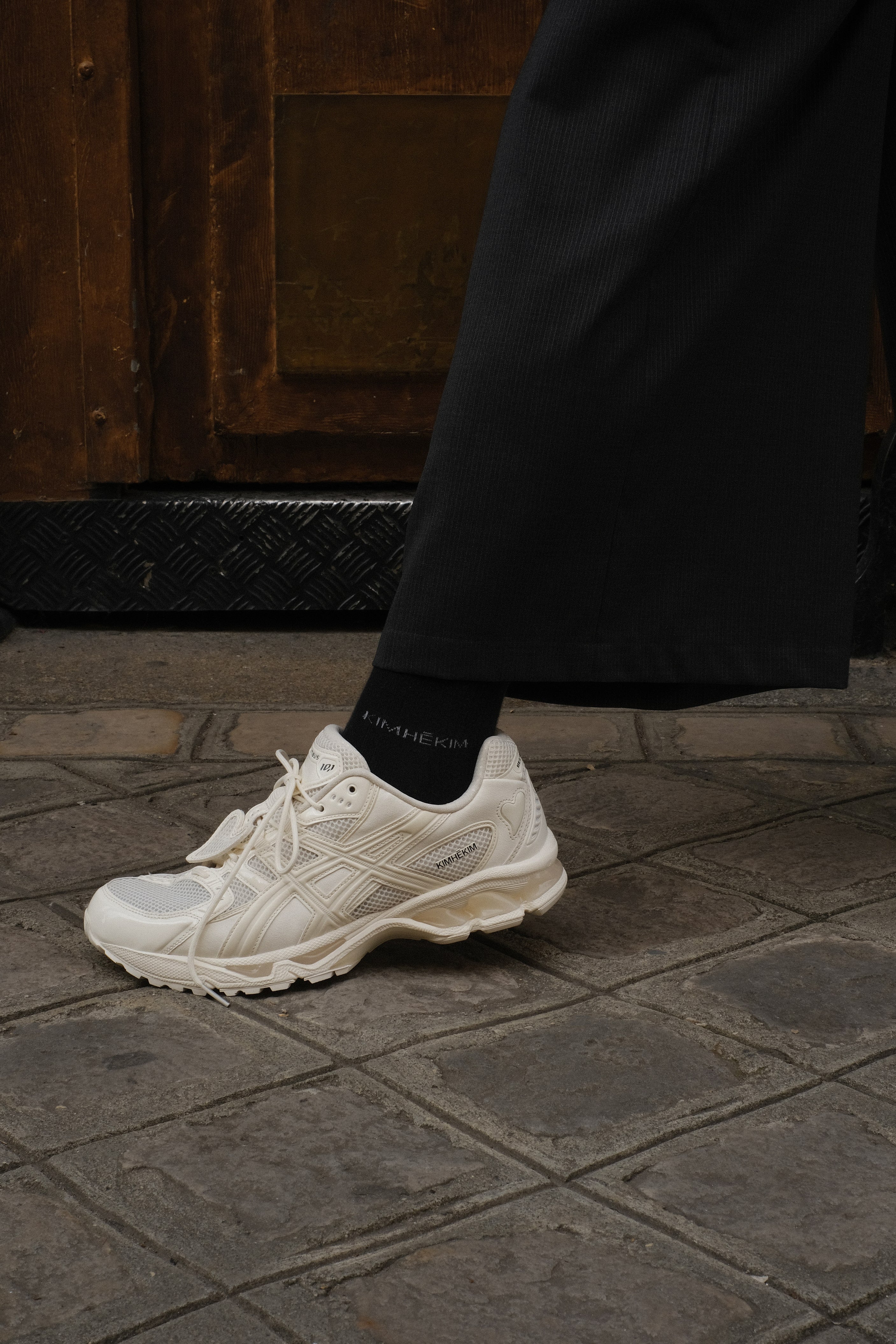 【KIMHEKIM】Shiny Silver Monroe Flat KIMHEKIM】Shiny Silver Monroe Flat