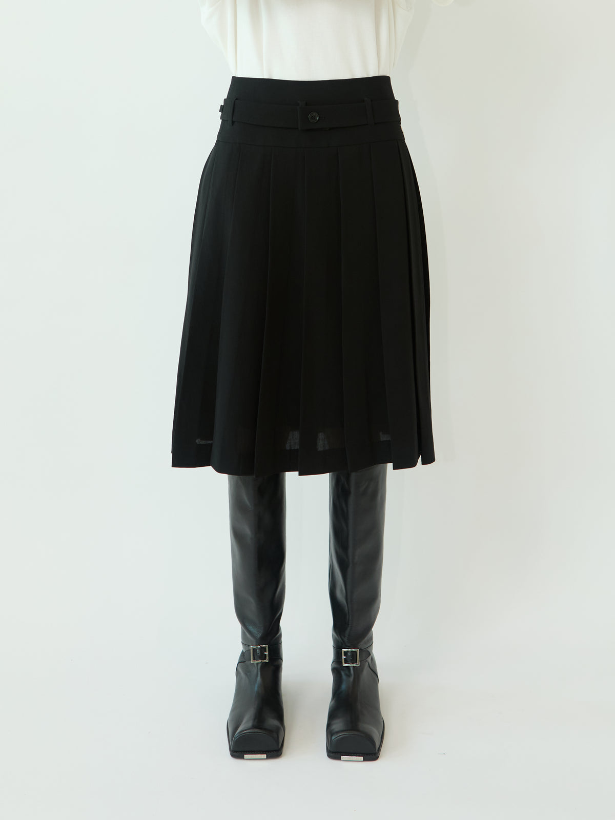 SUMMER MALEVICH BELTED PLEATS SKIRT (BLACK)