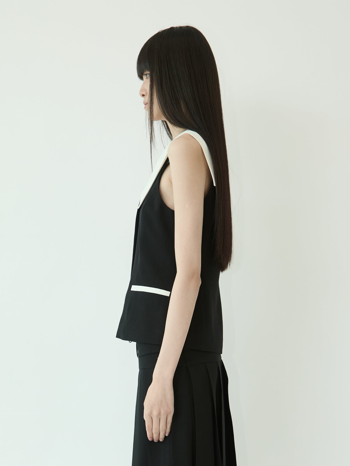 SUMMER MALEVICH VEST (BLACK/WHITE)