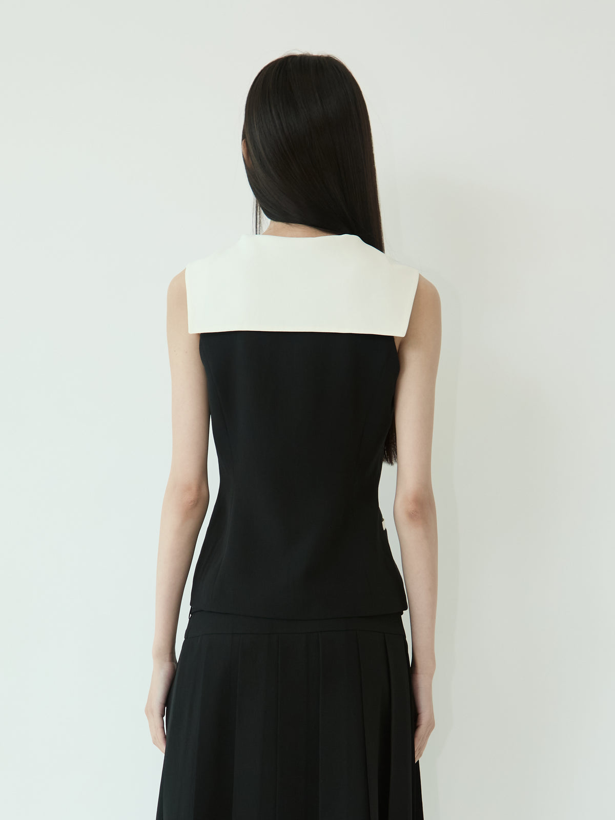 SUMMER MALEVICH VEST (BLACK/WHITE)