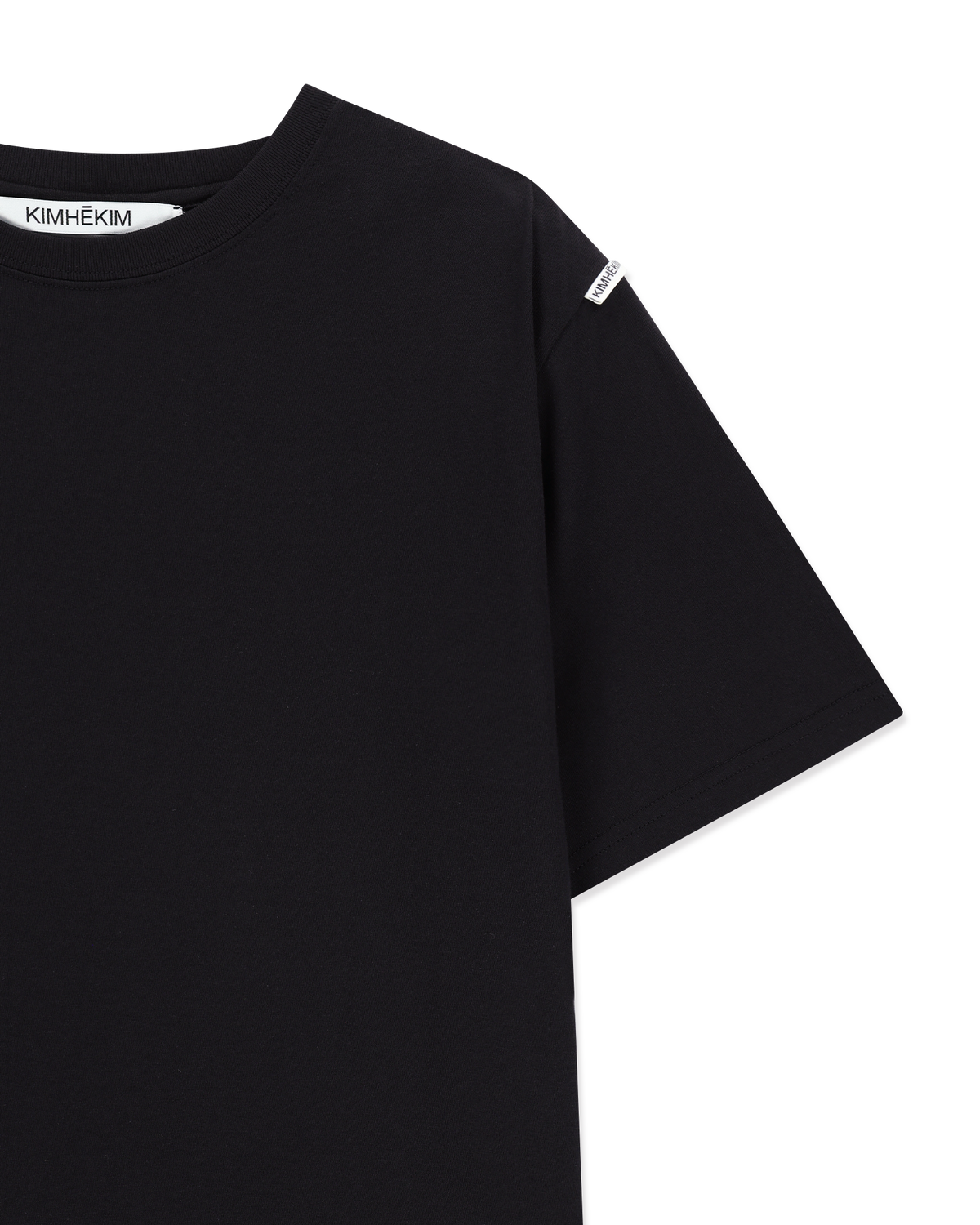 SHOULDER PADED T-SHIRT (BLACK)